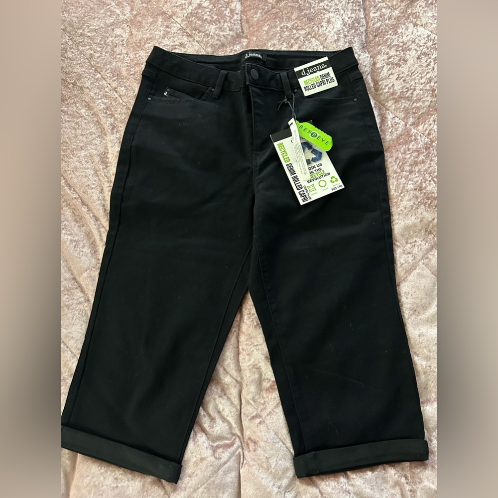 d.jeans Rolled Capri Plus 
14w black